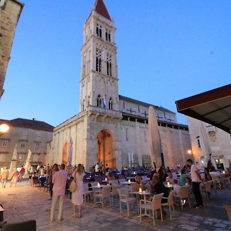 Town House In The Centre Of Historic Trogir Villa Eksteriør bilde