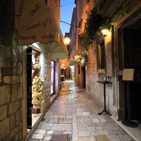 Town House In The Centre Of Historic Trogir Villa Eksteriør bilde